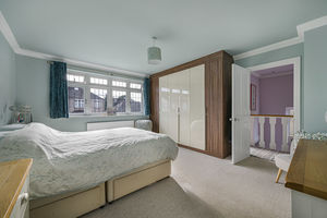 Bed1- click for photo gallery